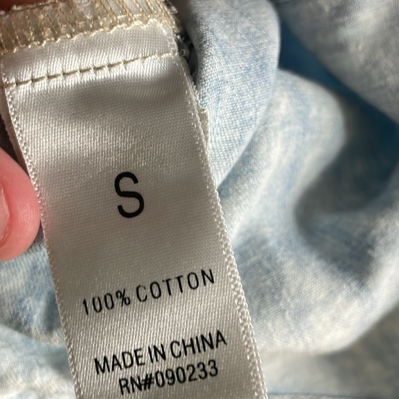 Bullhead Black Small Button Up Chambray Blue Stretchy Long Sleeve Top - Picture 7 of 8